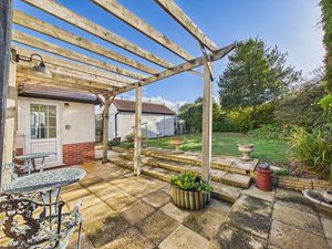 Patio & Garden- click for photo gallery